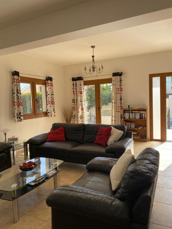 Episkopi Villa, Luxury 4 Bedroom With Pool - לימסול מראה חיצוני תמונה